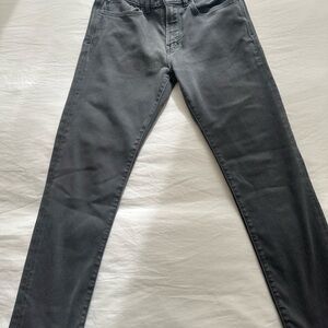 Banana Republic Men’s Slim Traveler Jeans in Charcoal Gray